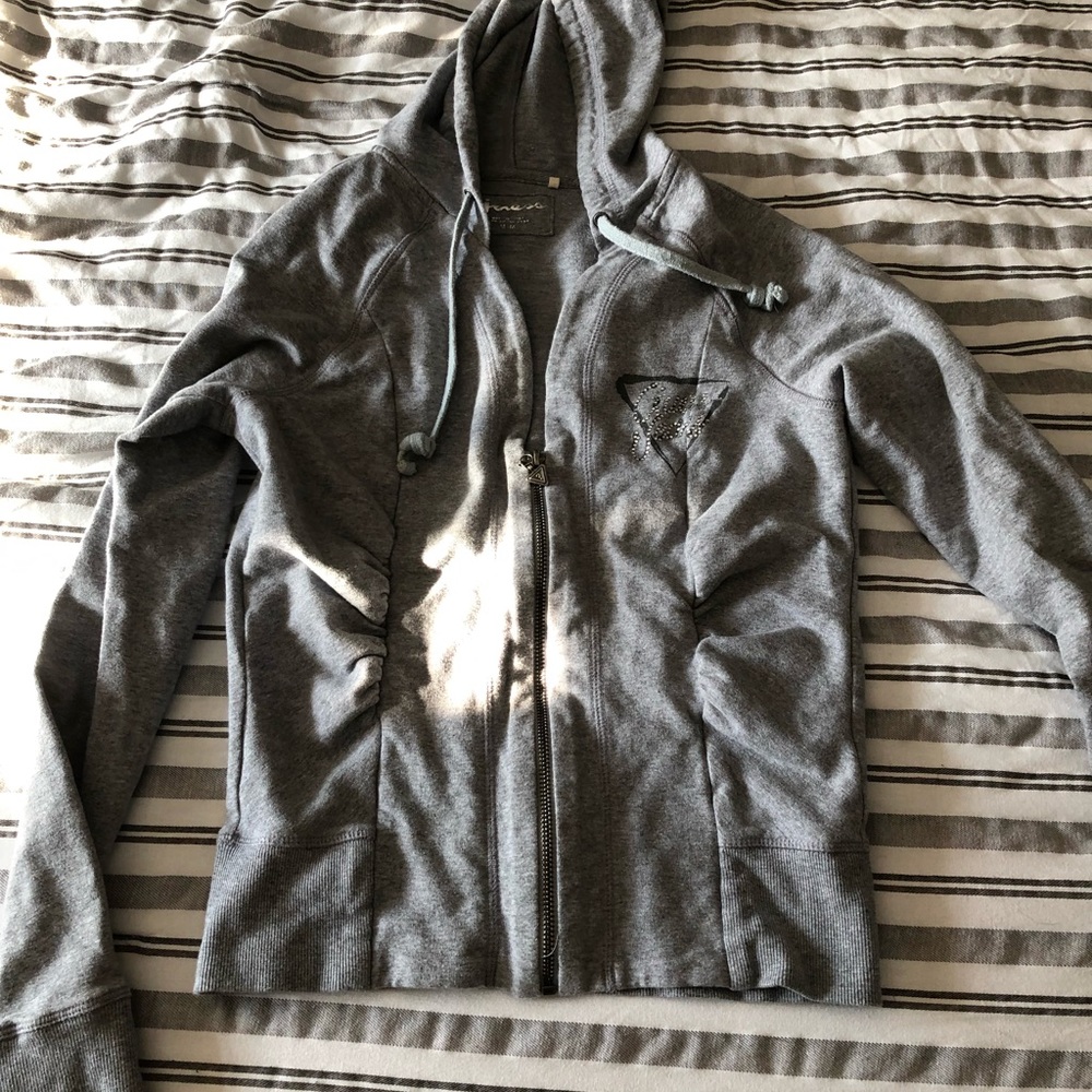 guess zip up